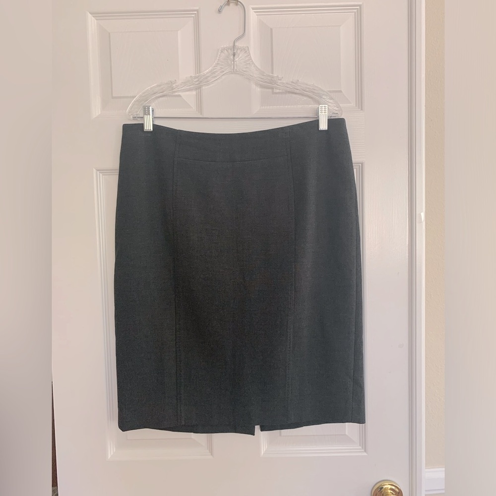 LOFT Pencil Skirt: Dark Gray, Stretchy Fabric, Back Slit, Zip Closure Unlined 12